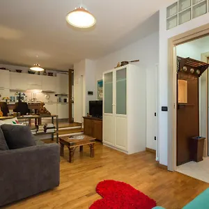 https://casa-san-giacomo.it-lombardy.com
